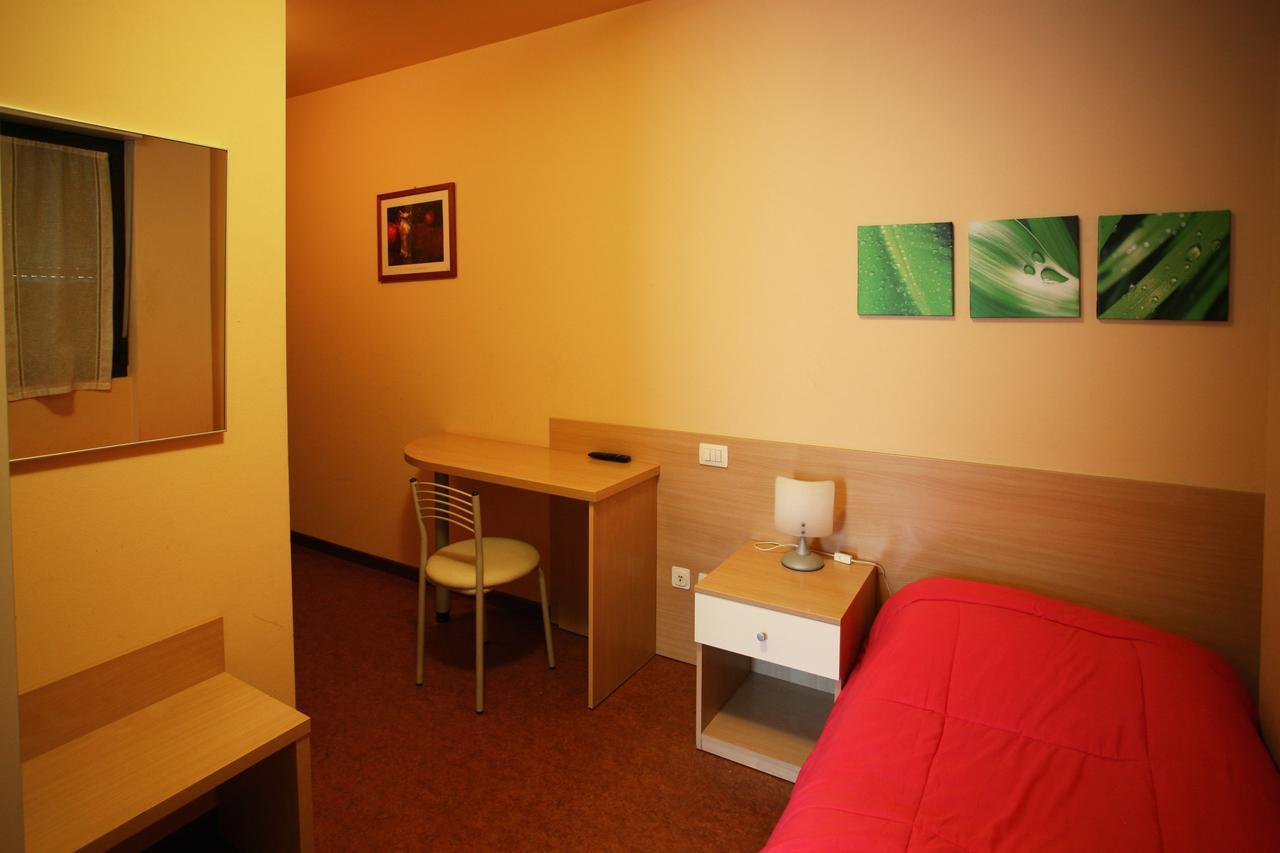 Hotel Del Boschetto Poggiridenti Cameră foto